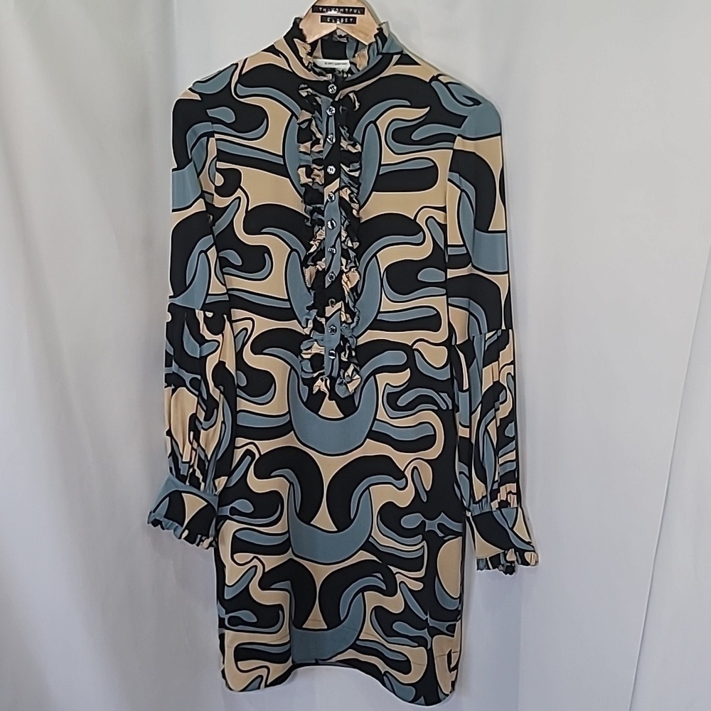DIANE vonFURSTENBERG Silk Geometric Printed Long Sleeve Ruffle Button Up